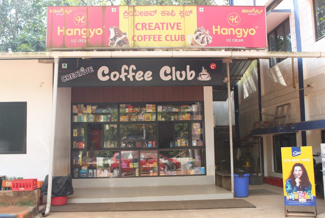 Creative Trisha PU College