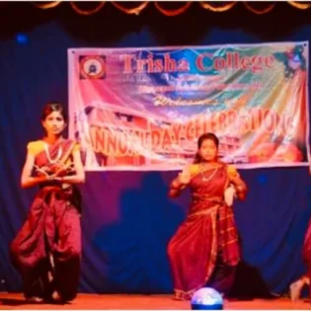 Trisha PU College